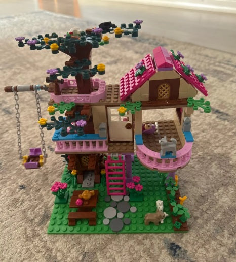 Girls Friendship Tree House Villa Castle Building Blocks